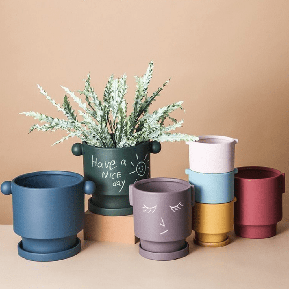 Jardinières en céramique à décorer soi-même