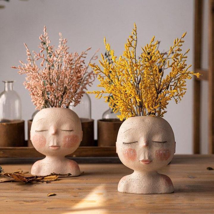 Vase à planter « Visage endormi, rêve paisible »