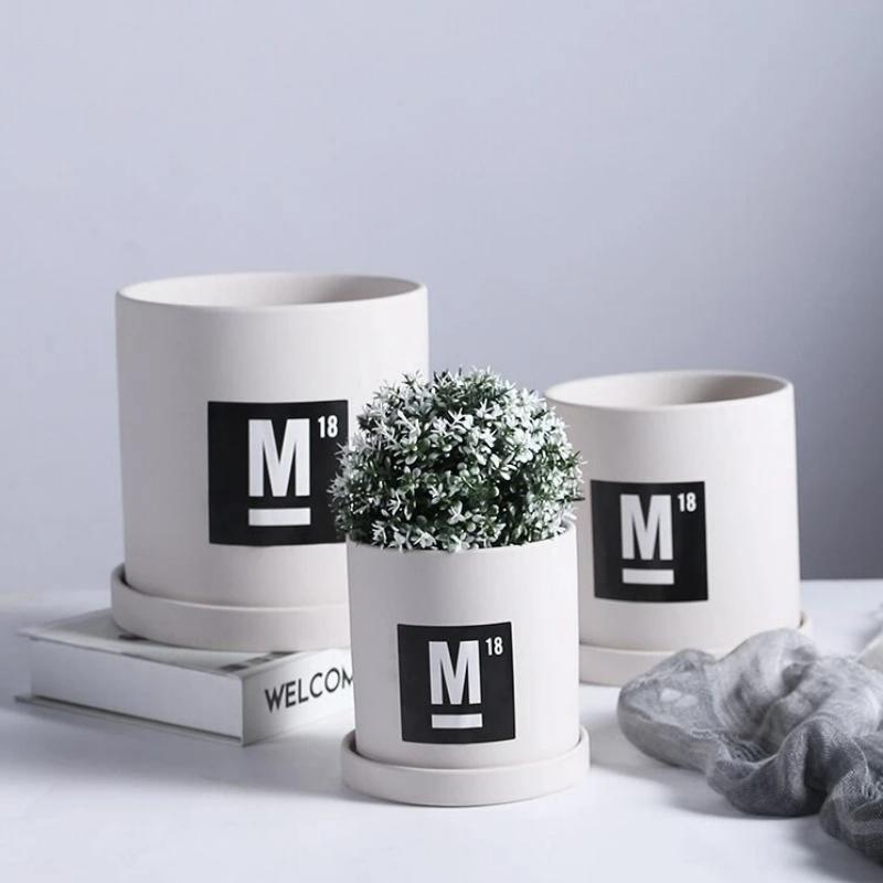 Collection de vases et jardinières Hudson