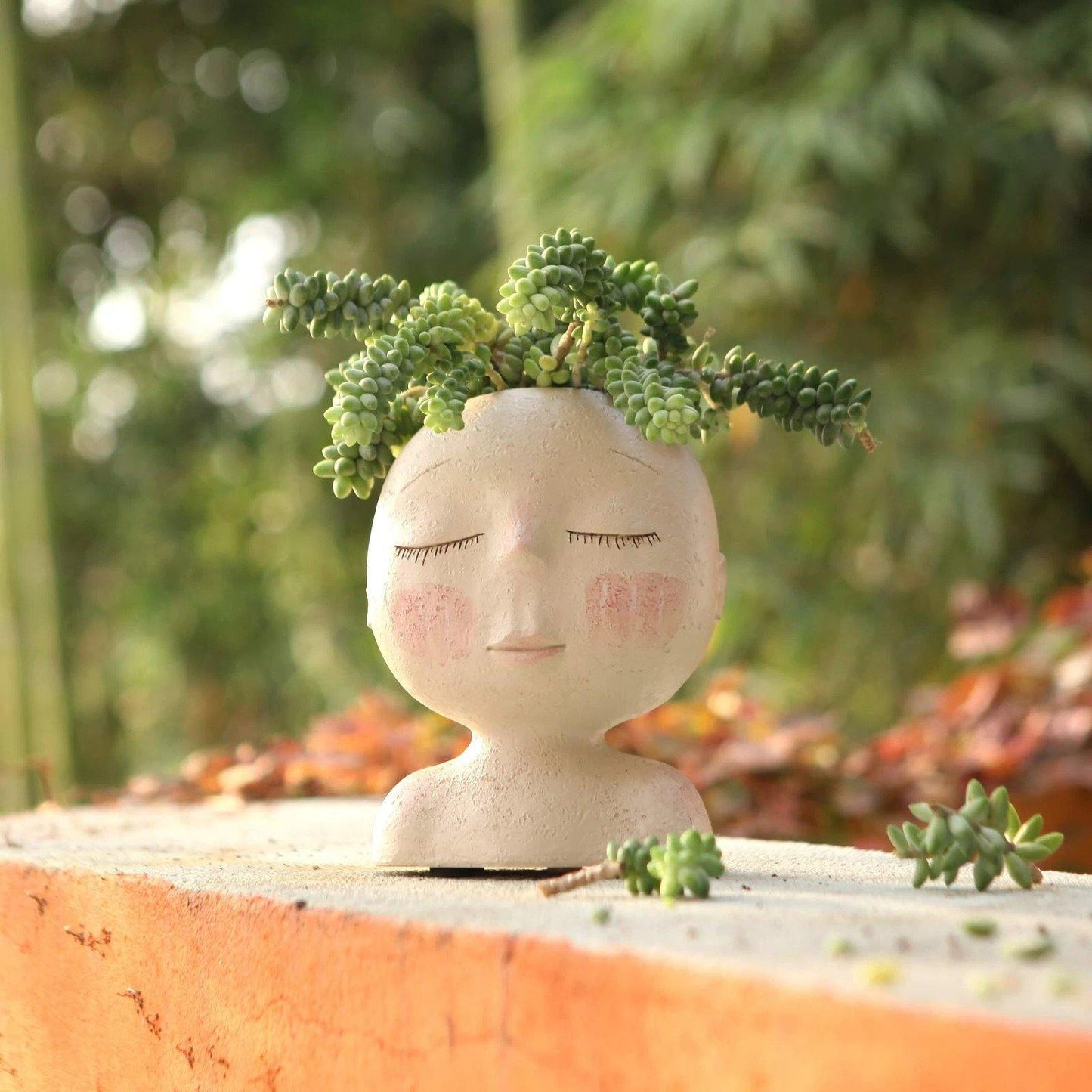 Vase à planter « Visage endormi, rêve paisible »