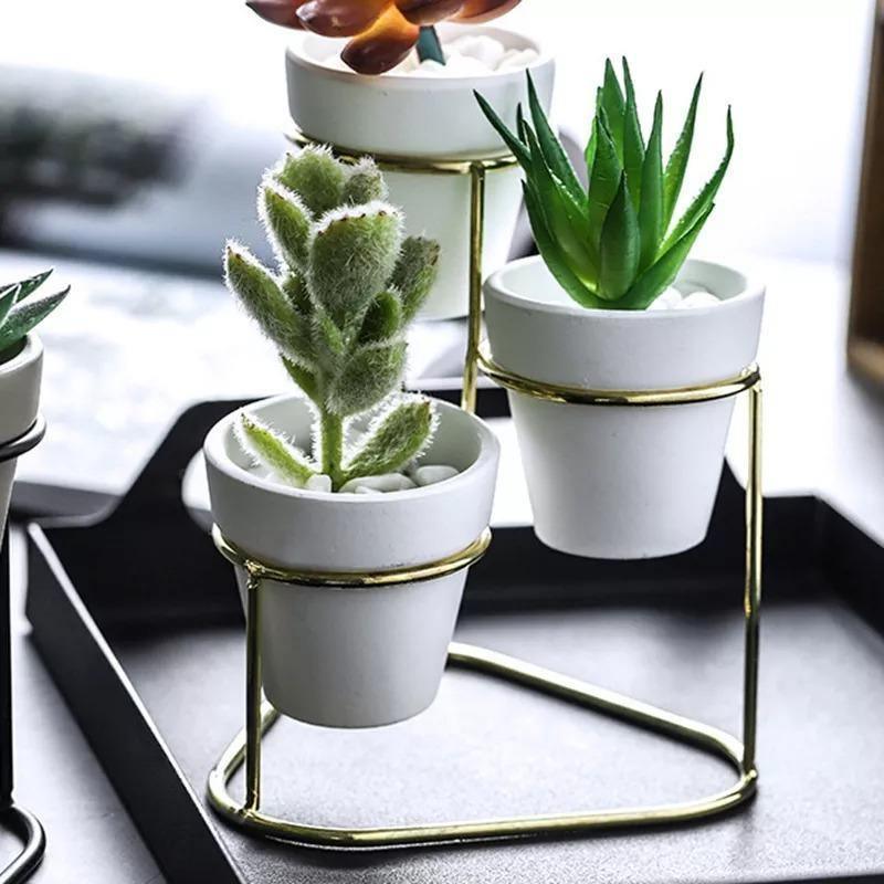 Jardinières étagées en céramique avec support en métal