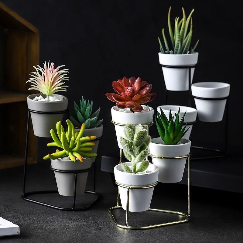 Jardinières étagées en céramique avec support en métal