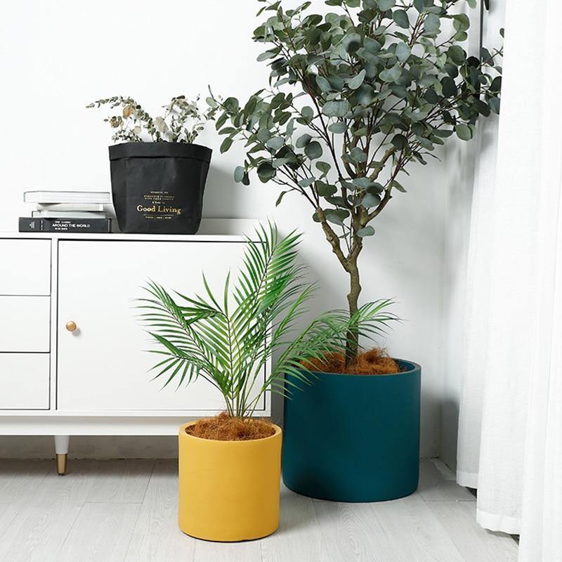 Bunter klassischer runder Keramik-Blumentopf