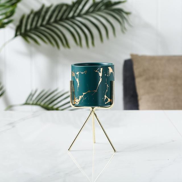 Jardinière de table en céramique marbrée avec support en métal géométrique