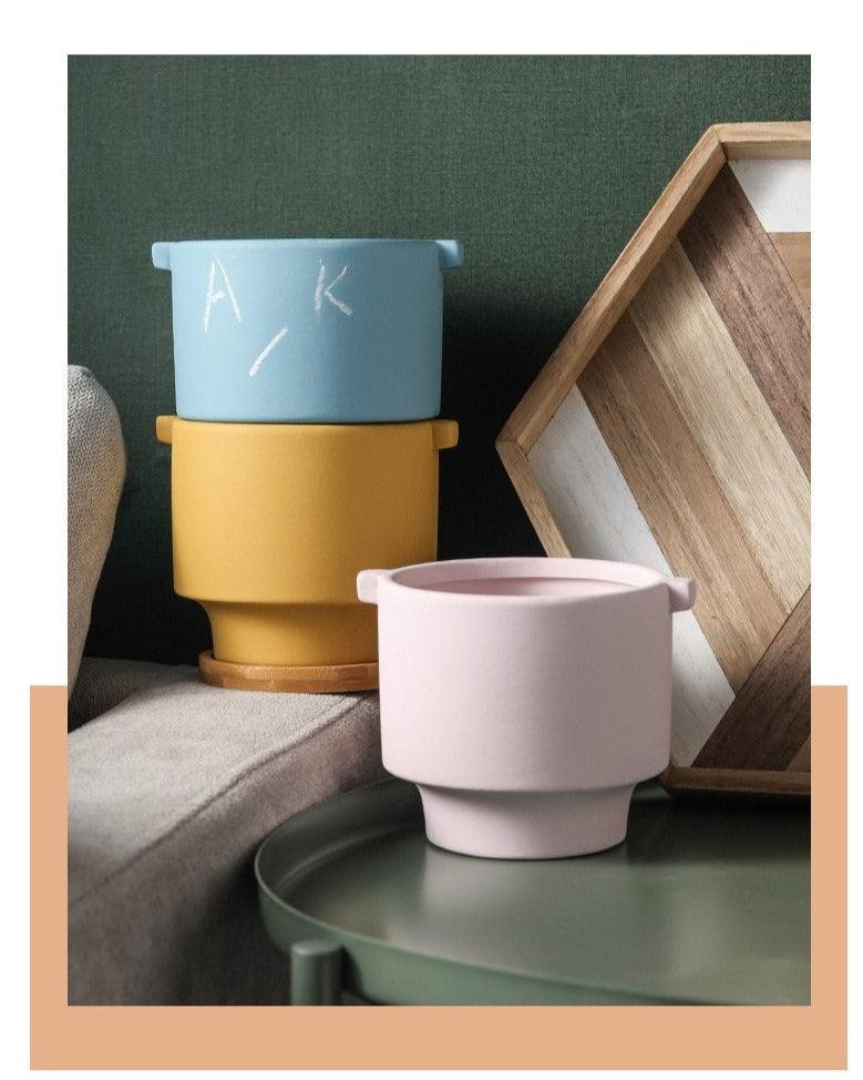 Jardinières en céramique à décorer soi-même